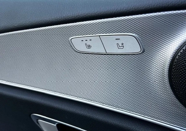 Mercedes-Benz Klasa E cena 94799 przebieg: 161000, rok produkcji 2017 z Kazimierza Wielka małe 232